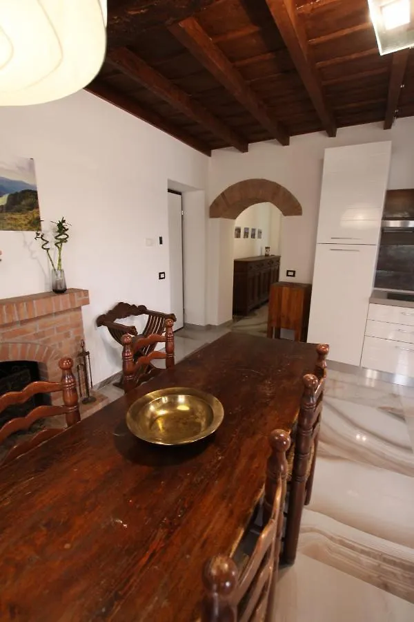 Casa Airuno Apartment